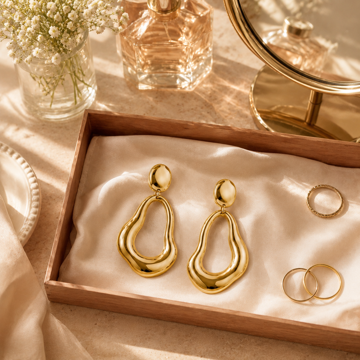 Gold Sculptural Drop Earrings – Organic Teardrop Statement Earrings for Effortless Luxe Styling