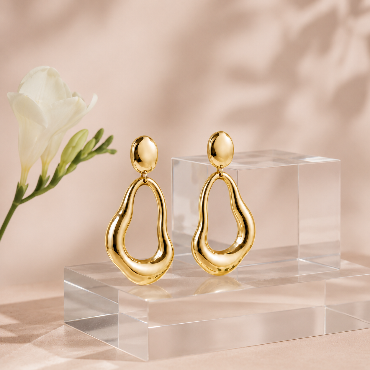 Gold Sculptural Drop Earrings – Organic Teardrop Statement Earrings for Effortless Luxe Styling
